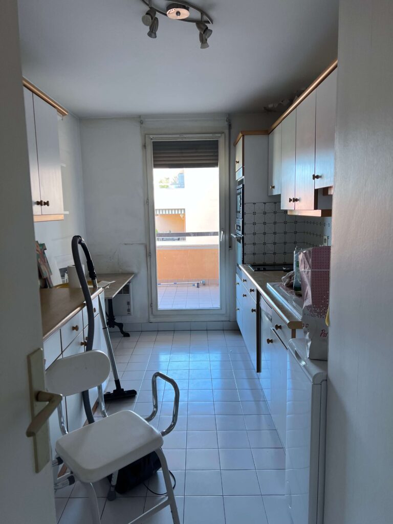 Photo avant rénovation d'un appartement à Sainte-Foy-lès-Lyon (69)